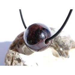 Sugilith Kugel gebohrt - Rarit�t - ca.18,5 mm