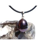 Perle (Süßwasserperle) dark purple /...