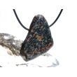 Hornblende mit Granat und Schiefer - XXL Scheibenstein gebohrt - Rarität - Handarbeit - ca. 4,3 cm x 3,5 cm x 0,8 cm