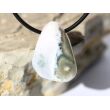 Ozeanachat Trommelstein gebohrt (Ozeanchalcedon / Ozeanjaspis) - AA-Sonderqualität - ca. 2,5 cm x 2 cm x 1,3 cm