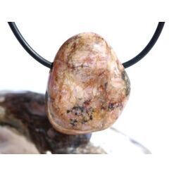 Erdbeerquarz Trommelstein gebohrt - Sonderqualit�t - ca. 2,8 cm x 2,2 cm x 1,4 cm