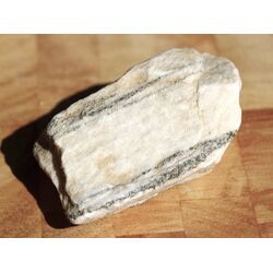 Dolomit mit Pyrit (Zuckerdolomit) Rohstein - Sonderqualit�t - ca. 6,3 cm x 3,5 cm x 3,2 cm