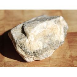 Dolomit mit Pyrit (Zuckerdolomit) Rohstein - Sonderqualit�t - ca. 6,3 cm x 3,5 cm x 3,2 cm