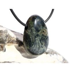 Eldarit Nebulastein (Meta-Rhyolith / Kugelrhyolith) Trommelstein gebohrt - ca. 3 cm x 2 cm x 1,1 cm