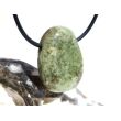 Grossular grün (Granat) Trommelstein / Scheibenstein gebohrt - ca. 2,8 cm x 2,1 cm x 1 cm
