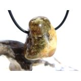 Grossular grün (Granat) Trommelstein gebohrt -...