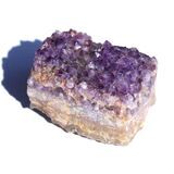 Amethyst Kristallstufe / Ladestufe hell bis mittelhell...