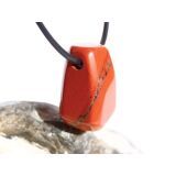 Jaspis rot Schmuckstein gebohrt - Sonderqualität - ca. 3,4 cm x 1,5 cm x 1,3 cm