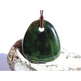 Nephrit-Jade XXL Schmuckstein / Scheibenstein gebohrt -...