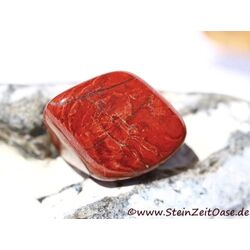 Schlangenhautjaspis (Jaspis rot) Trommelstein - Sonderqualitt - ca. 2,8 cm x 2,5 cm x 1,9 cm (Fairer Handel / GKS)