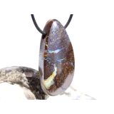 Boulderopal (Edelopal) XXL Schmuckstein Cabochon / Scheibenstein gebohrt - Rarität - Sonderqualität - Handarbeit - ca. 4,7 cm x 2,4 cm x 1,1 cm
