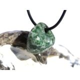 Prasem "Afrikanische Jade" Trommelstein gebohrt - ca. 1,8 cm x 1,7 cm x 1,6 cm