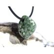 Prasem "Afrikanische Jade" Trommelstein gebohrt - ca. 1,8 cm x 1,7 cm x 1,6 cm