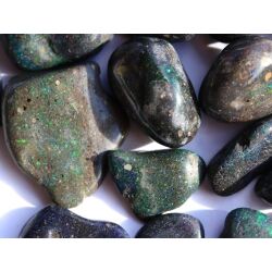 Honduras-Opal schwarz (Blackopal / Edelopal) Trommelsteine - Sonderqualität - Rarität - ca. 1,8 - 2,7 cm / ca. 3-4g/ St (GKS)