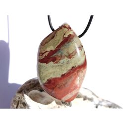 Australischer Jaspis (Jaspis rot-beige) XXXL Trommelstein gebohrt - Sonderqualitt - Raritt - ca. 5,3 cm x 3,4 cm x 2,3 cm (Fairer Handel / GKS)