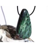 Rubin-Zoisit (Anyolith) XXXL Schmuckstein / Trommelstein gebohrt - AA-Sonderqualität - ca. 5,4 cm x 3,2 cm x 1,2 cm