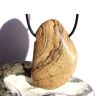 Landschaftsjaspis XXXL Trommelstein gebohrt - Sonderqualität - ca. 5,6 cm x 3,5 cm x 1,6 cm