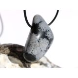 Schneeflockenobsidian XXL Trommelstein / Schmuckstein gebohrt - Sonderqualität - ca. 4,3 cm x 3,3 cm x 1,6 cm