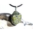Serpentin Trommelstein Anhänger Öse - ca. 3,1 cm x 1,6 cm x 1 cm