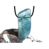 Fluorit blau "Regenbogenkristall" XXXL Schmuckstein / Trommelstein gebohrt - AA-Sonderqualität - Handarbeit - ca. 5,6 cm x 2,2 cm x 1,8 cm