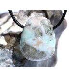 Larimar XL Trommelstein gebohrt (Pektolith blau) - Rarität - ca. 3,6 cm x 2,8 cm x 1,6 cm