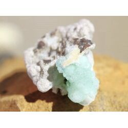 Apophyllit grn mit Stilbit Kristallstufe / Rohstein - Raritt - ca. 2,9 cm x 2,2 cm x 1,6 cm