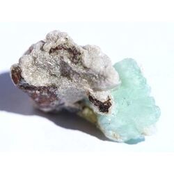 Apophyllit grn mit Stilbit Kristallstufe / Rohstein - Raritt - ca. 2,9 cm x 2,2 cm x 1,6 cm