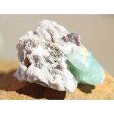 Apophyllit grün mit Stilbit Kristallstufe / Rohstein - Rarität - ca. 2,9 cm x 2,2 cm x 1,6 cm