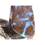 Boulderopal (Edelopal) XXL Schmuckstein Cabochon / Scheibenstein gebohrt - Rarität - Sonderqualität - Handarbeit - ca. 4 cm x 2,1 cm x 0,8 cm