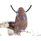 Boulderopal (Edelopal) XXL Schmuckstein Cabochon / Scheibenstein gebohrt - Rarität - Sonderqualität - Handarbeit - ca. 4 cm x 2,1 cm x 0,8 cm