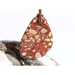 Trmmer-Jaspis (Trmmerjaspis / Konglomerat) Trommelstein gebohrt - Sonderqualitt - Raritt - ca. 3,5 cm x 2,4 cm x 0,7 cm (GKS)