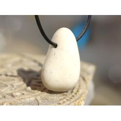 Dolomit beige Ivoryit Trommelstein gebohrt - Sonderqualit�t - ca. 3,3 cm x 2,1 cm x 1,7 cm