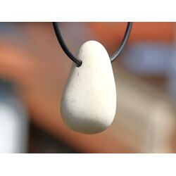 Dolomit beige Ivoryit Trommelstein gebohrt - Sonderqualit�t - ca. 3,3 cm x 2,1 cm x 1,7 cm