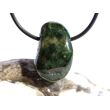 Chromdiopsid Trommelstein gebohrt - schöne Qualität - ca. 2,8 cm x 1,7 cm x 1,1 cm