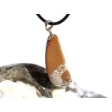 Trümmer-Jaspis (Brekzienjaspis Konglomerat) Trommelstein Anhänger Öse - Sonderqualität - ca. 3,9 cm x 1,9 cm x 1,1 cm
