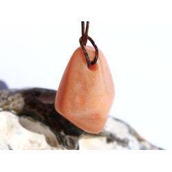 Aprikosencalcit (Calcit apricot) Schmuckstein gebohrt - ca. 2,9 cm x 2 cm x 1,4 cm