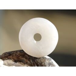 Schneequarz / Milchquarz Donut 25 mm (5 mm stark)