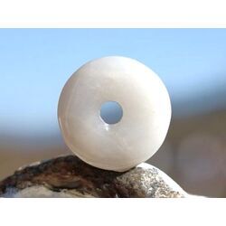 Schneequarz / Milchquarz Donut 25 mm (5 mm stark)