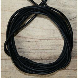 Ziegenlederband schwarz (fein-weich), ca. 1,4 mm Durchm., ca. 1 m lang