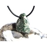 Prasem "Afrikanische Jade" Trommelstein / Schmuckstein gebohrt - ca. 2,4 cm x 1,8 cm x 1,8 cm