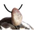 Versteinerte Koralle Trommelstein gebohrt - Sonderqualität - ca. 3 cm x 2,2 cm x 1,6 cm
