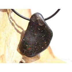 Honduras-Opal (Blackopal) Trommelstein gebohrt - Sonderqualitt - Raritt - ca. 3,3 cm x 2,5 cm x 0,8 cm (Fairer Handel / GKS)