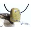 Serpentin mit Stichtit (Atlantisit) Trommelstein gebohrt - ca. 2,7 cm x 2,1 cm x 1,9 cm