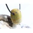 Serpentin mit Stichtit (Atlantisit) Trommelstein gebohrt - ca. 2,7 cm x 2,1 cm x 1,9 cm