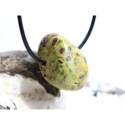 Serpentin mit Stichtit (Atlantisit) Trommelstein gebohrt - Sonderqualität - ca. 2,7 cm x 2 cm x 1,7 cm