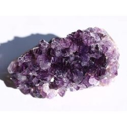 Amethyst Kristallstufe / Aufsteller dunkel (Uruquai) - AA-Sonderqualitt - ca. 7,7 cm x 5,1 cm x 4,2 cm