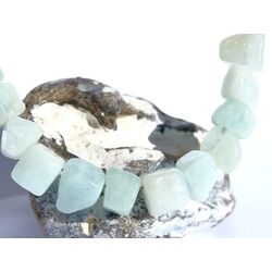 Aquamarin natur (Beryll) Schmucksteine / Trommelsteine gebohrt - Sonderqualit�t - ca. 1,3 - 2 cm / ca. 2-3 g/St
