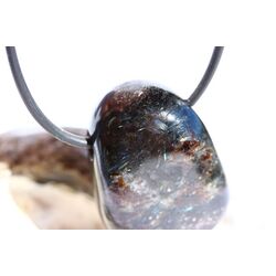 Anthophyllit Trommelstein gebohrt - Sonderqualit�t - ca. 3,1 cm x 2,3 cm x 1,5 cm