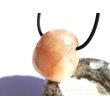 Stilbit apricot (Zeolith) Trommelstein gebohrt - Sonderqualität - ca. 2,7 cm x 2,3 cm x 1,9 cm
