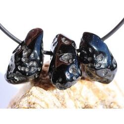 Tektit Trommelsteine gebohrt - Sonderqualit�t - ca. 2,5 - 3 cm / ca. 3-5 g/St